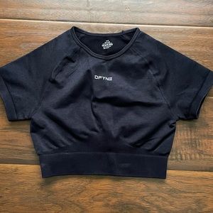 Brand new dfyne crop top black small